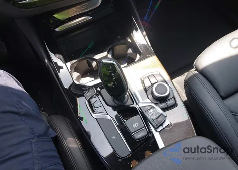 2019 BMW X3 Sdrive30I z USA, uszkodzony, nr VIN 5UXTR7C59KLR51736